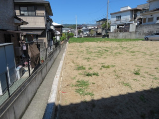 	松山市石手白石売土地