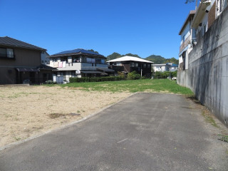 	松山市石手白石売土地